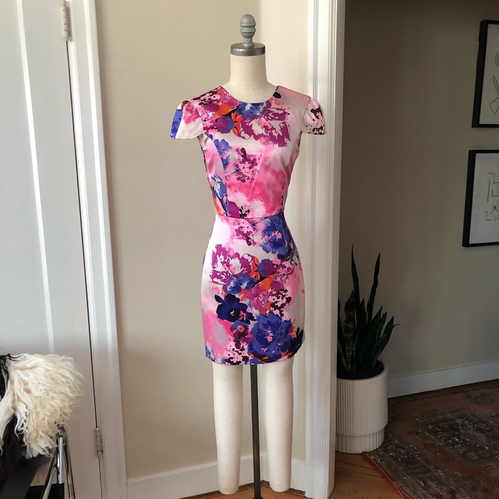 H&M Fashion Star collection dress sz 4